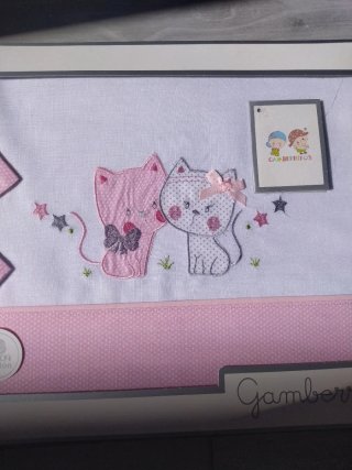 Juego de sábanas cuna Gamberritos gatitos