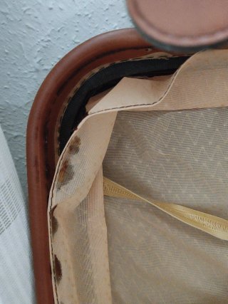 Maleta vintage de cuero marrón y beige