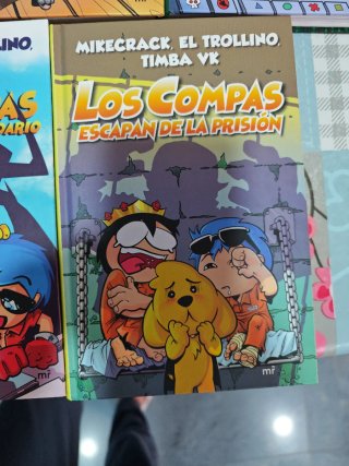 Vendo cuentos de LOS COMPAS como nuevos.