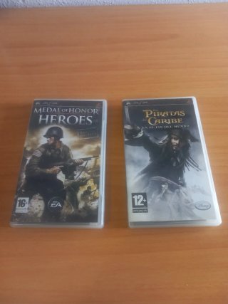 2 Juegos PSP: Medal of Honor y Piratas del Caribe