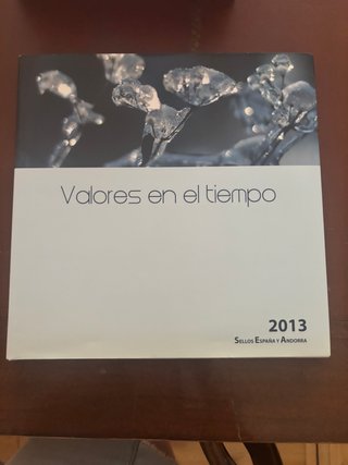 Libro Sellos Correos 2013 España Andorra