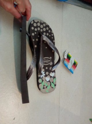 Chanclas Havaianas Marrón Flores Talla 41-42