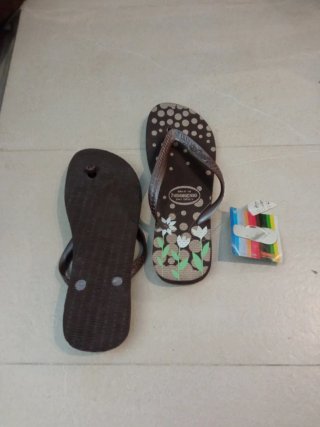 Chanclas Havaianas Marrón Flores Talla 41-42