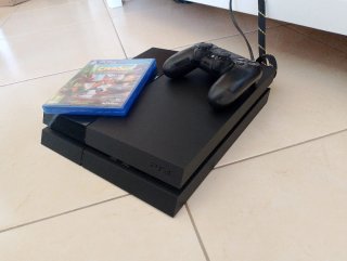 PS4 (PlayStation 4) + Crash Bandicoot N. Sane Tril