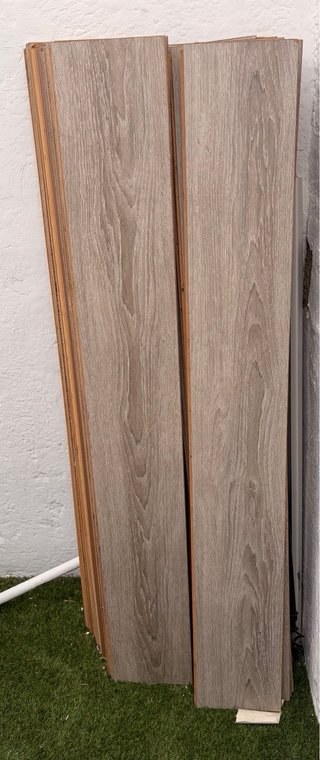 28 Láminas suelo laminado madera 1,38x20cm
