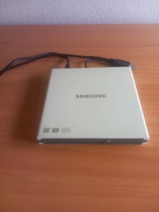 Grabadora DVD Externa Samsung SE-S084