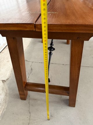 Mesa antigua restaurada madera y metal