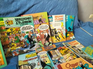 Lote 22 tebeos Mortadelo y Filemón superlópez...
