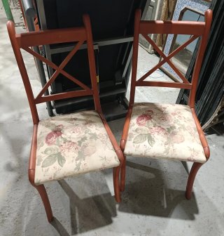 Juego de 4 sillas de comedor con estampado floral