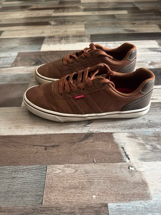 Zapatillas Levi's Marrones Talla 42