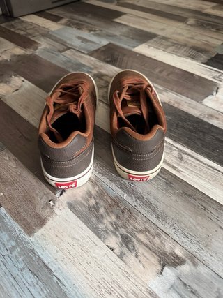 Zapatillas Levi's Marrones Talla 42