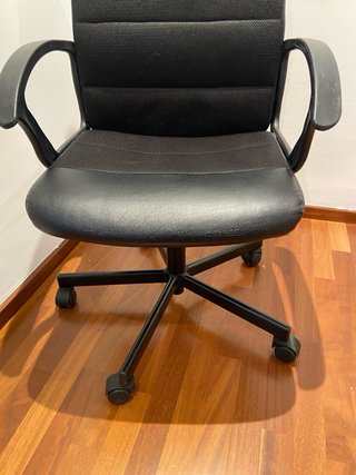 Silla Ikea Negra