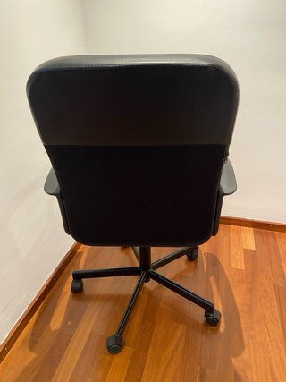 Silla Ikea Negra