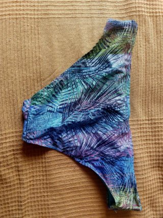 Bikini estampado tropical