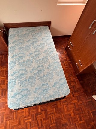 Somier, Colchón y Cabecero Madera