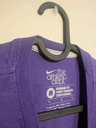 Camiseta Nike Morada
