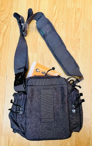 Bolso Tonto Hazard 4 Civilian Lab Grayman