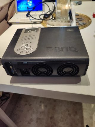 Proyector BenQ DLP Negro y Plateado