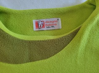 CONJUNTO POLAR PIJAMA, BATA Y REGALO SÁBANA.