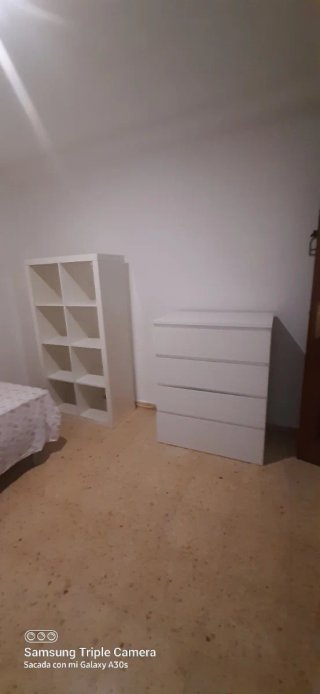 Alquilo habitación
