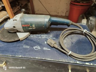 VENDO -CAMBIO Radial Bosch GWS 230. 2000w.