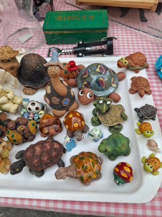 Figuras de tortugas decorativas(NO DAR A COMPRAR)