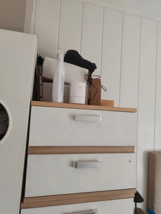 2 Mesitas de noche madera y blanco