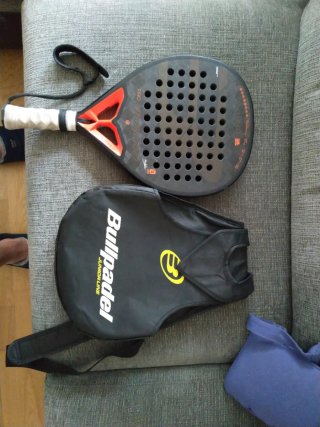 Pala de pádel Bullpadel O3 Hybrid