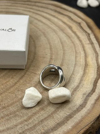 Anillo entrelazado plata