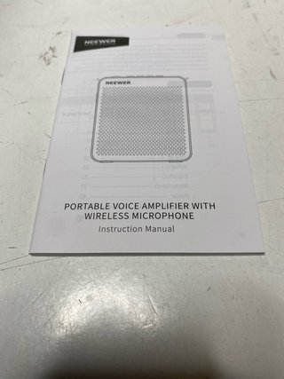 : Amplificador Voz Neewer VA02 + 2 Micrófonos