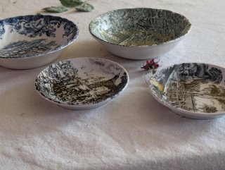 Platos de cuadros historias