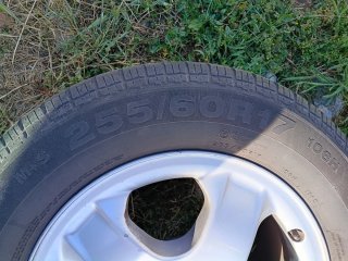 Llantas Mercedes ML con gomas