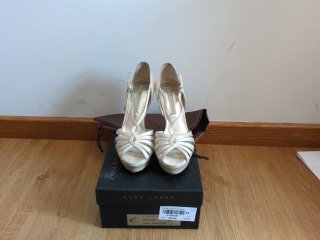 Zapatos de boda o ceremonia Pura Lopez 37