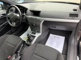OPEL ASTRA GTC 1.7 CDTI 110 CV UNICO DUEÑO
