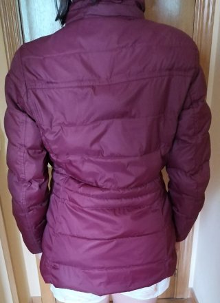 Chaqueta plumífero Tommy Hilfiger color berenjena