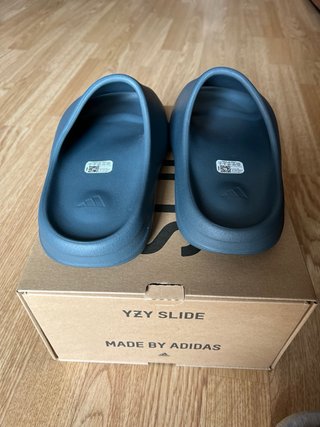 Yeezy Slide Adidas Talla 40 Gris