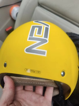 Casco MT Helmets MT-VS Amarillo