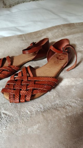 Sandalias Porronet de cuero marrón