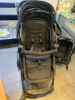 Coche bebé y silla coche asalvo baby DUBAI