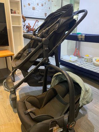 Coche bebé y silla coche asalvo baby DUBAI