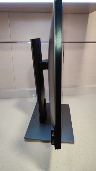Monitor LED Dell 25" UltraSharp HDMI / DP / mDP