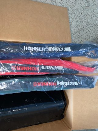 Acordeón Hohner Arietta 72 Bajos