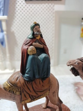 Belén Serrano Reyes Magos Camellos