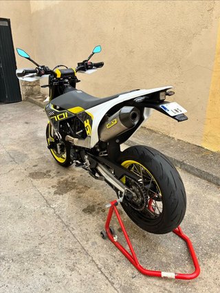 Husqvarna 701 SM Supermotard