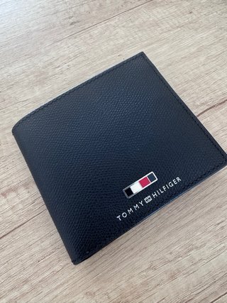 Cartera Tommy Hilfiger Piel Negra