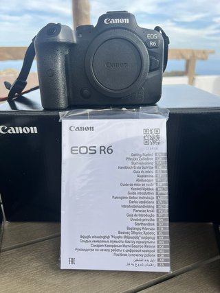 Canon EOS R6 + 2 Lentes RF + Tripode