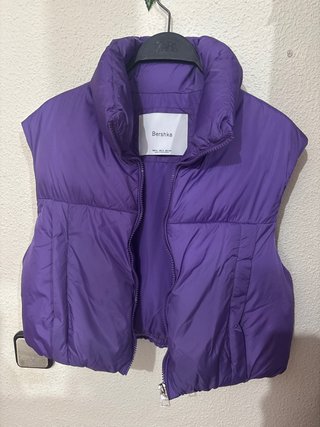 Chaleco morado Bershka