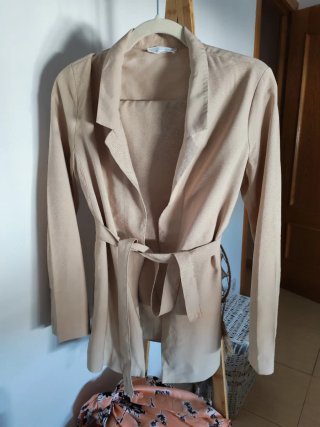 Conjunto Primark: Chaqueta y Pantalón Beige