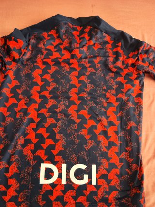 Sudadera calentamiento Osasuna Talla S Macron