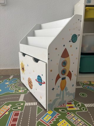 Estantería librería infantil Montessori